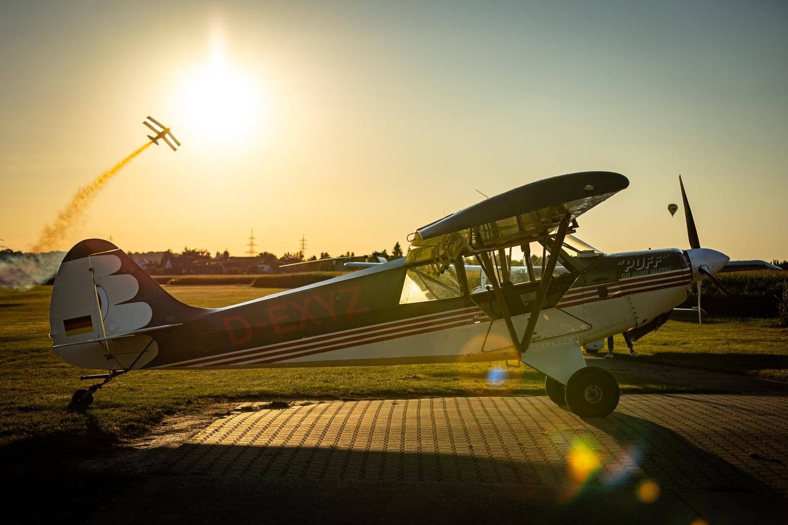 Flugplatz im Abendlicht